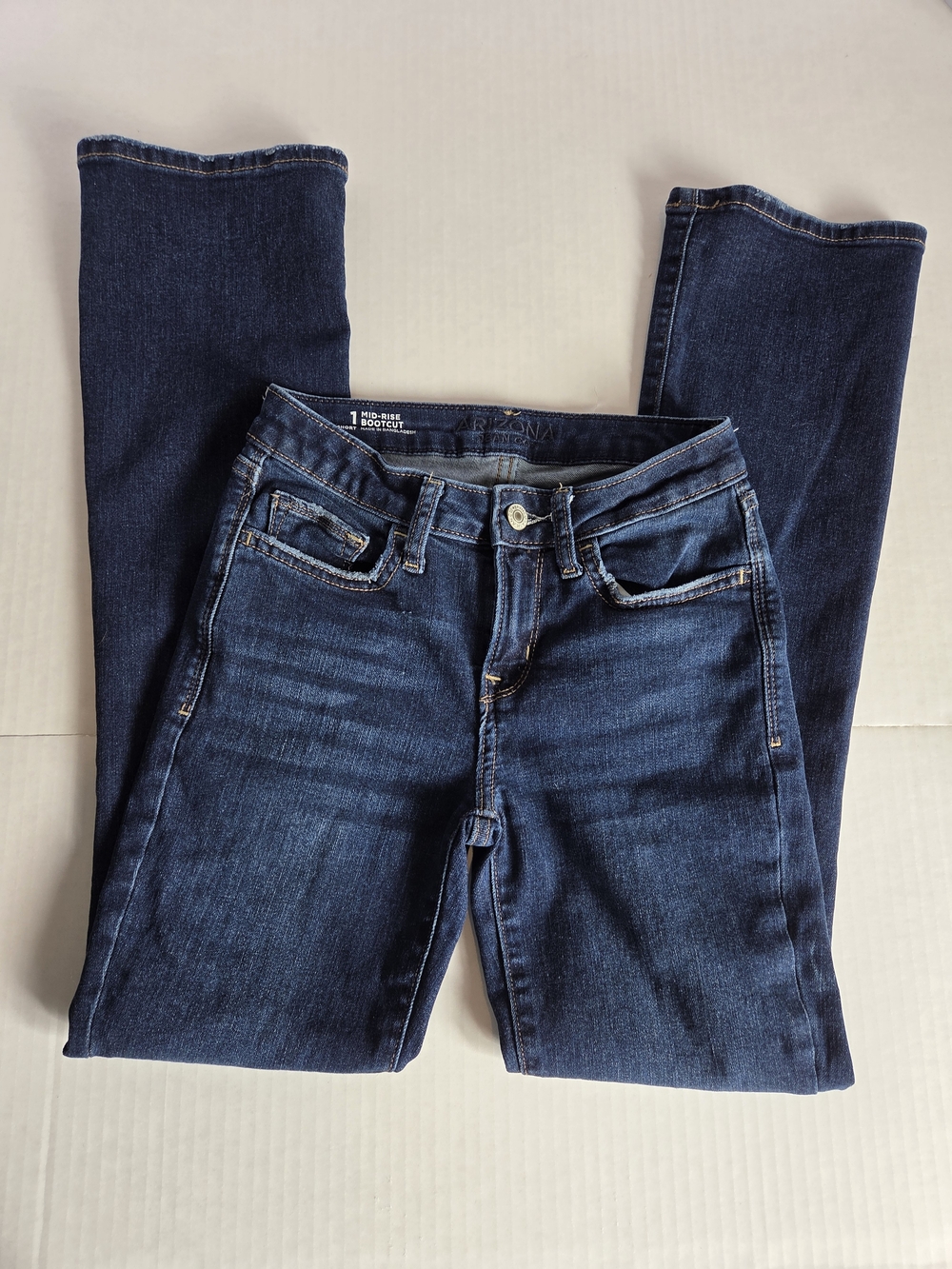 Arizona Jean Company Teen’s Dark Blue Bootcut Jeans Size 1